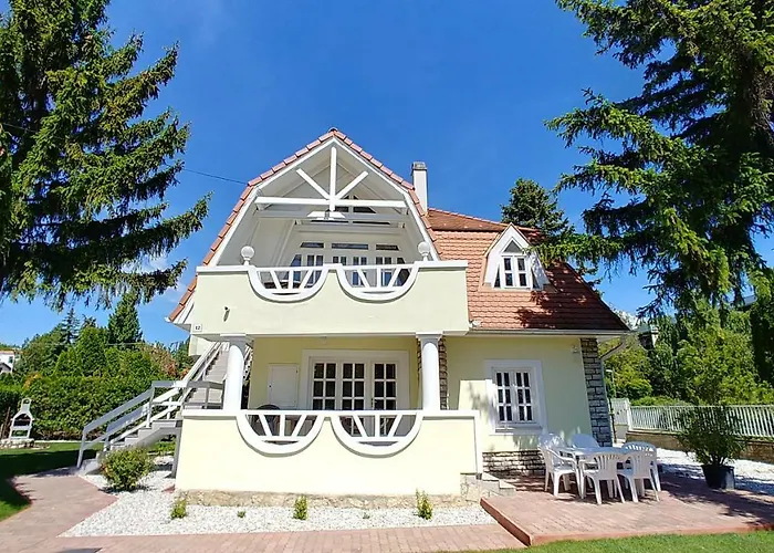 Balaton Apartman Fuered